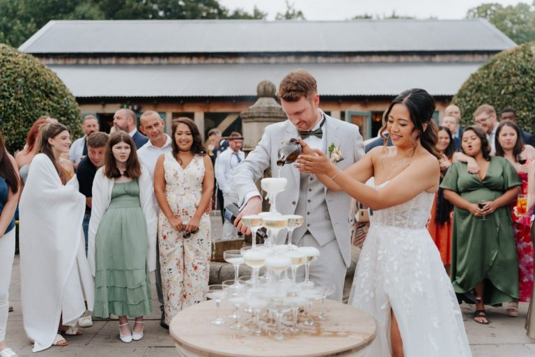 Paula & Andy – Hazel Gap Barn